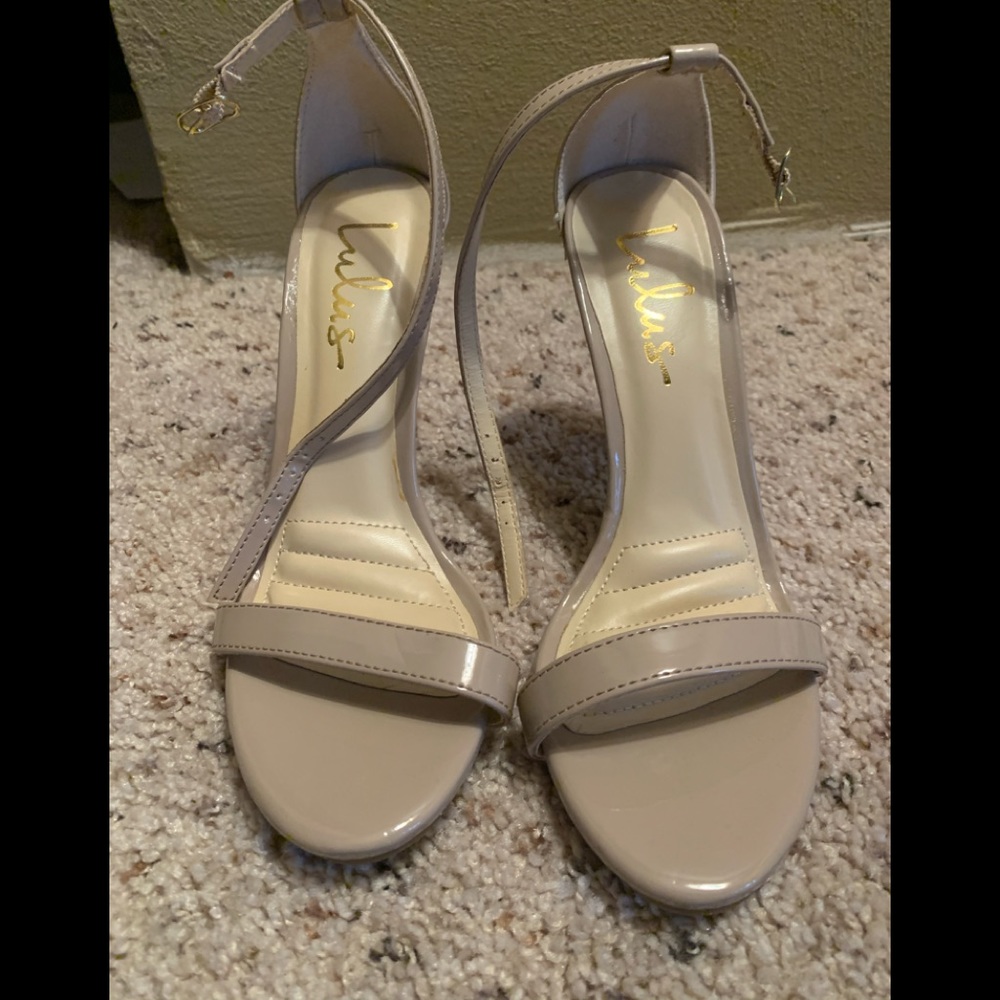 Lulu’s Nude Heels